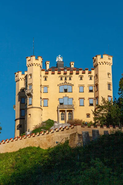 Außenansicht des Schlosses hohenschwangau in Bayern, Deutschland — Stockfoto