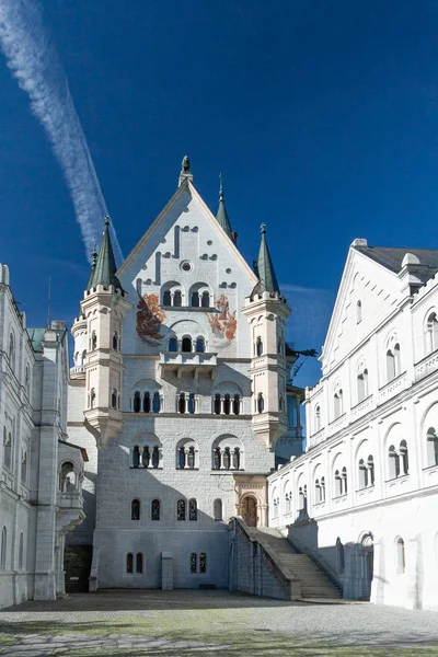 Vista del famoso castillo de Neuschwanstein en Baviera —  Fotos de Stock