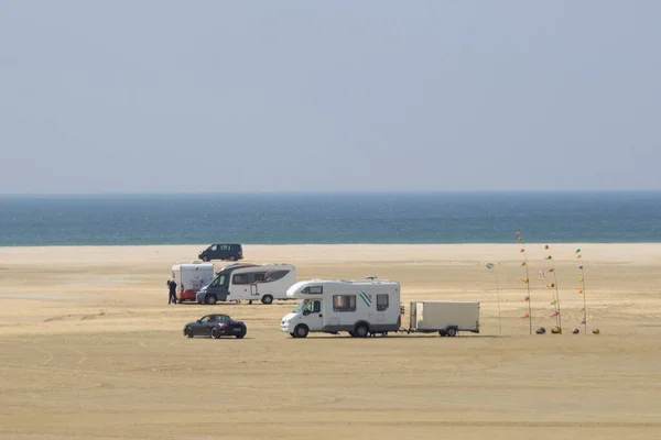 Amplia playa de arena de la costa danesa del Mar del Norte — Foto de Stock