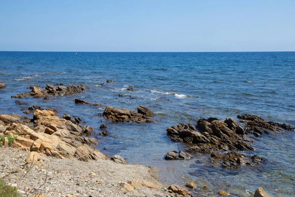 Stony coast line of Sardinia island, Italy — Zdjęcie stockowe