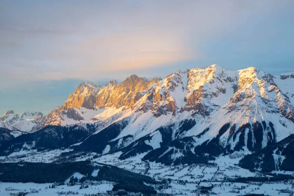 Avonds Licht Bergketen Schladming Skigebied Oostenrijkse Alpen — Stockfoto