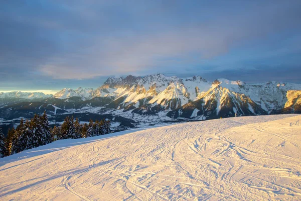 Luce Della Sera Sulla Catena Montuosa Stazione Sciistica Schladming Alpi — Foto Stock