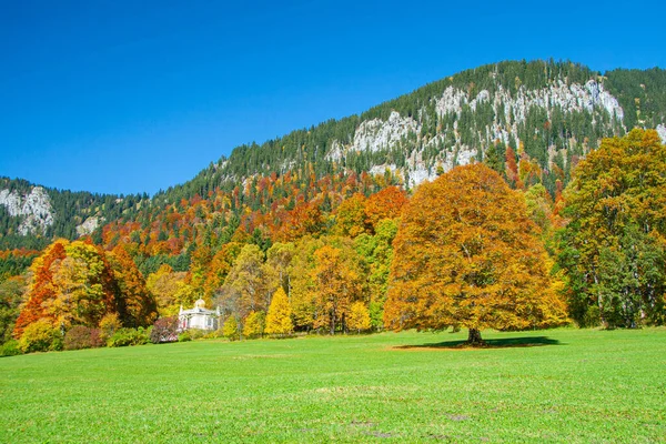 Zonnige Herfstdag Beierse Alpen Zuid Duitsland — Stockfoto