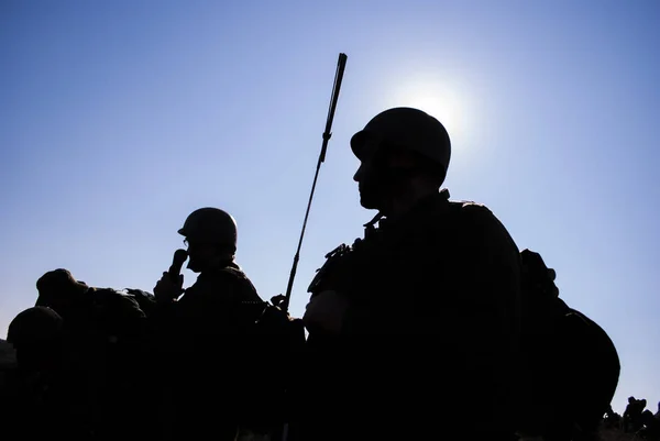 Silhouette de soldat militaire — Photo