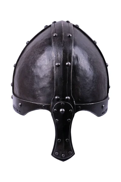 Ocelové rytířská helma na bílém pozadí — Stock fotografie