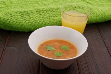 Sebze masada istiridye mantar çorbası