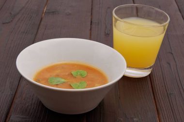 Sebze masada istiridye mantar çorbası