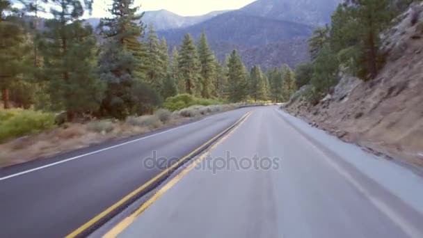 Проезд по шоссе в Калифорнии — стоковое видео
