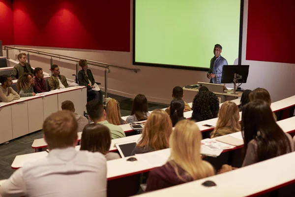 Estudantes em uma palestra universitária — Fotografia de Stock
