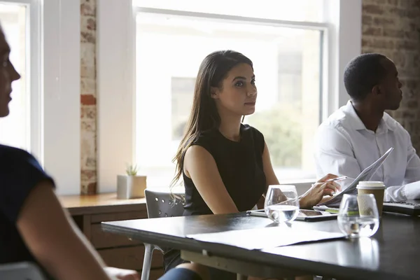 Group Of Businesspeople having Meeting — Stock Photo, Image