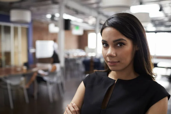 Businesswoman In Open Plan Office — Stock Photo, Image