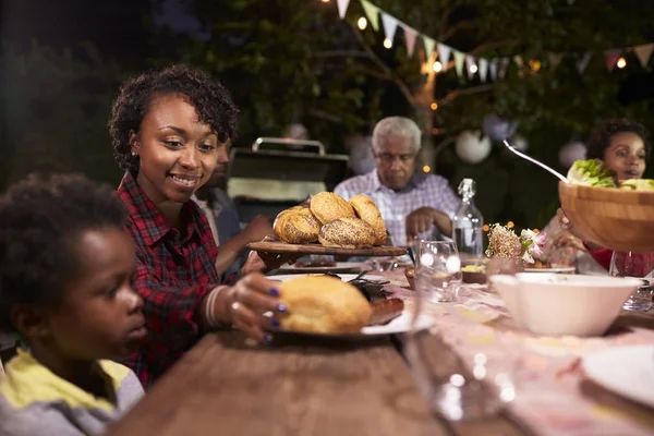 African american family having barbecue — Stock Photo, Image