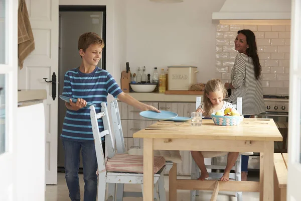 Children Helping To Lay on Table — Stock Photo, Image