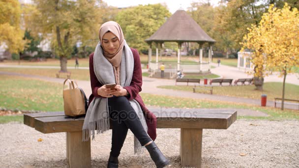 Woman Texting On Mobile Phone — Stock Video