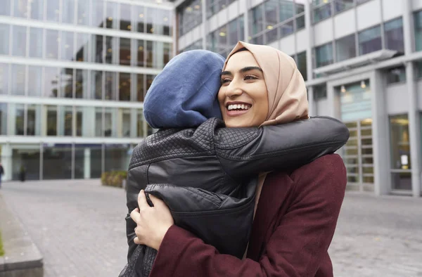 British Muslim Women — Stock Photo, Image