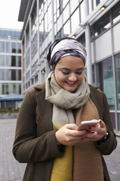 Britská Muslimská žena — Stock fotografie