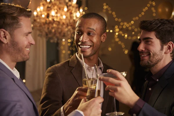 Male Friends Making Toast — Stock Photo, Image