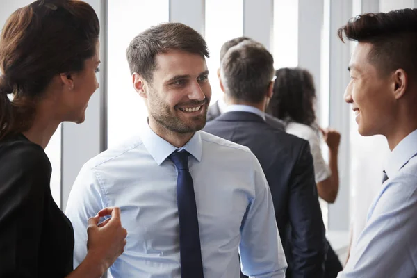 Empresarios reunidos —  Fotos de Stock