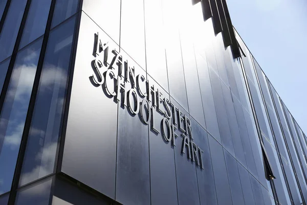 Buitenkant van de Manchester School Of Art — Stockfoto