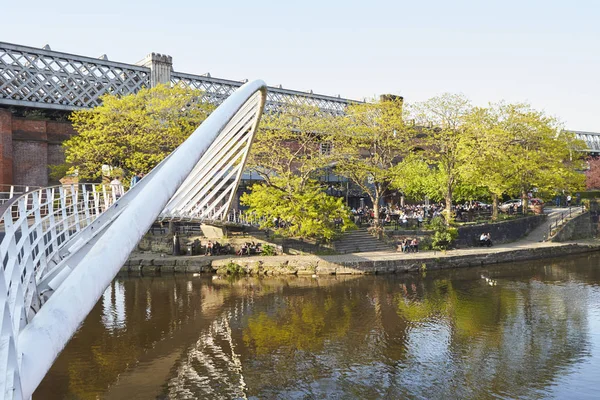 Merchants most ve čtvrti Castlefield — Stock fotografie