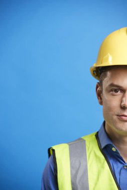construction worker in hard hat clipart