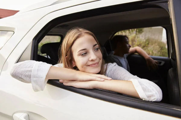 Family With Teenage Children In Car — Stock Photo, Image