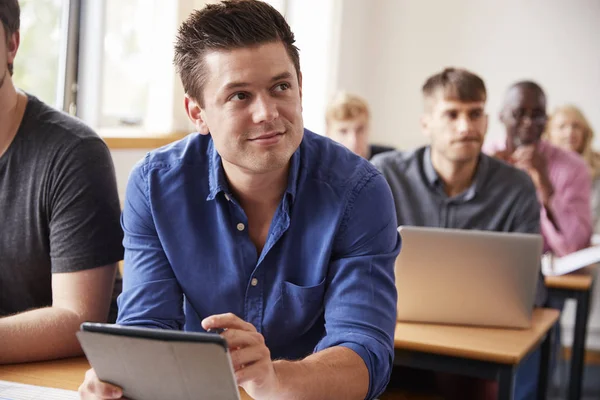 Mogen manlig Student — Stockfoto