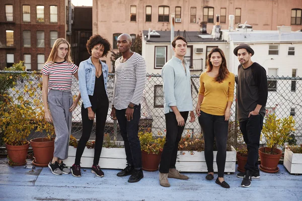 Six Adult Friends Standing Together Rooftop Full Length — Stock Photo, Image