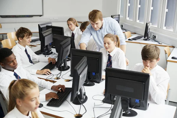 Teenage Students Wearing Uniform Studying Class — Stock Photo, Image