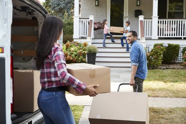 Children Helping Unload Boxes Van Family Moving Day — Stock Photo, Image