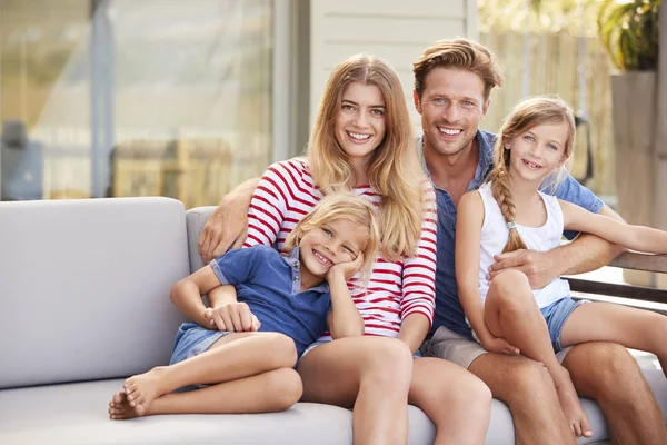 Portrait Family Relaxing Deck Home — Stock Photo, Image