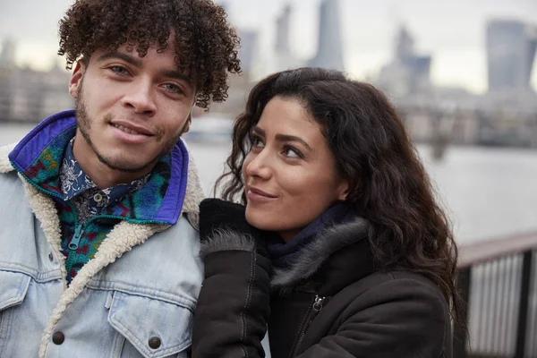 Portrait Couple Walking South Bank Visit London — Stock Photo, Image