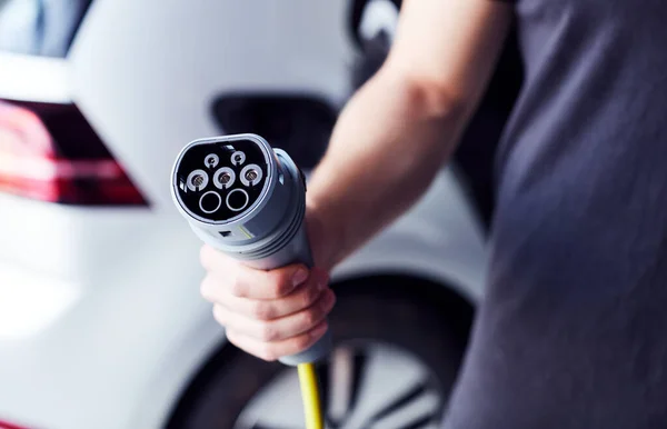 Close Hand Holding Power Cable Environmentally Friendly Zero Emission Electric — Stock Photo, Image