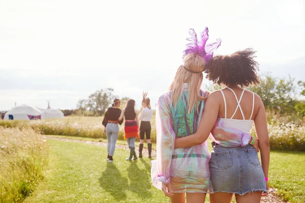 Rear View Female Friends Walking Back Tent Outdoor Music Festival — Stock Photo, Image