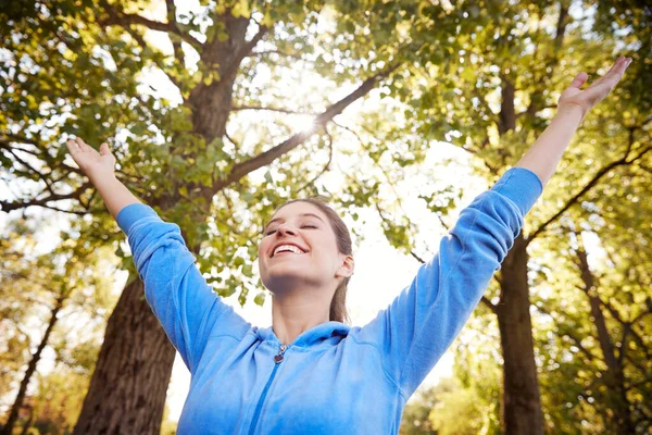 Woman Outdoors Fitness Clothing Stretching Arms Celebrating Nature — Stock Photo, Image