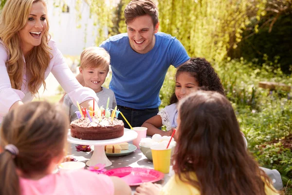 Parents Son Celebrating Birthday Friends Having Party Garden Home — Stock Photo, Image