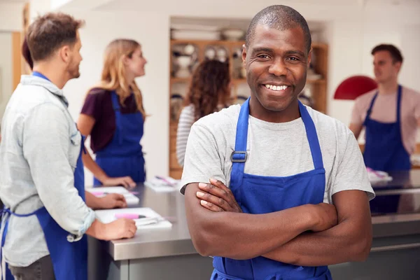 Portrait Smiling Man Wearing Apron Taking Part Cookery Class Kitchen — Foto de Stock