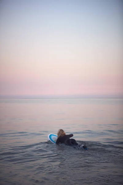 Woman Wearing Wetsuit Paddling Floating Surfboard Out Calm Sea — Stock Photo, Image