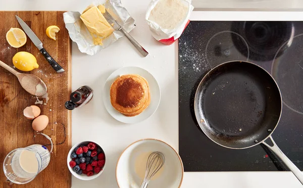 Overhead Skott Nybakade Pannkakor Eller Repor För Pannkaka Dag Med — Stockfoto