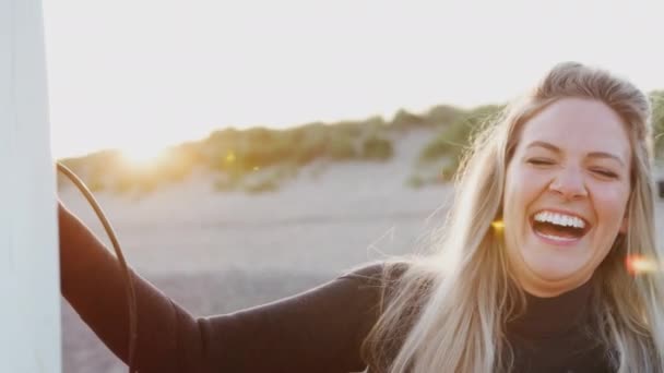 Young Woman Wetsuit Standing Beach Sunset Holding Surfboard Summer Vacation — Stock Video