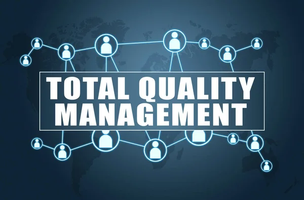 Total Quality Management Concetto Testo Sfondo Blu Con Mappa Del — Foto Stock