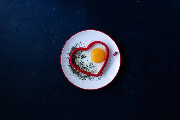 Happy Valentines Day On Plate and Background — Stock Photo, Image