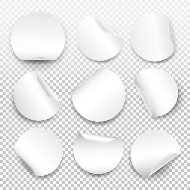 Yuvarlak kağıt etiket şablon ile yarı saydam gölge ile bükülmüş kenar kümesi. Web afiş. Reklam ve promosyon mesaj üzerinde şeffaf arka plan izole için öğe. Tasarımınız için vektör