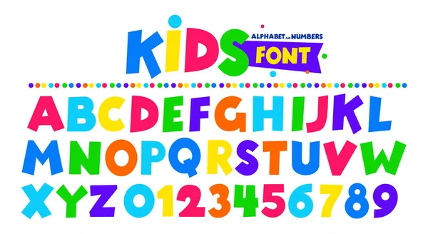 Kids fonte no estilo cartoon, alfabeto e números. Conjunto de letras brilhantes multicoloridas para inscrições e seu design. Ilustração vetorial. Isolado sobre fundo branco —  Vetores de Stock