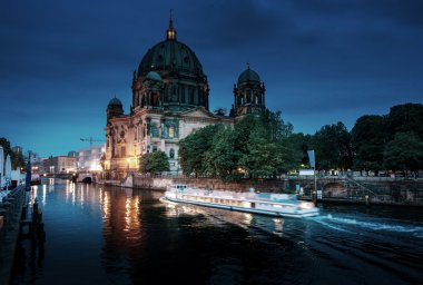 Berlin Cathedral Spree Nehri, Berlin, Ger gezi teknesi ile