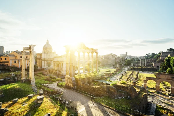 Fórum romano em Roma, itália — Fotografia de Stock