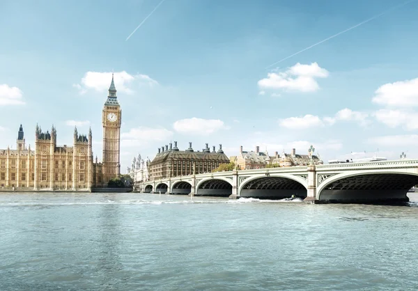 Nagy Ben és házak parlament, London, Egyesült Királyság — Stock Fotó