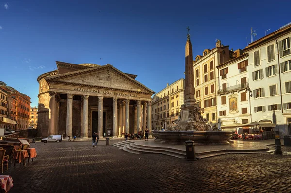 Пантеон в Риме, Италия — стоковое фото
