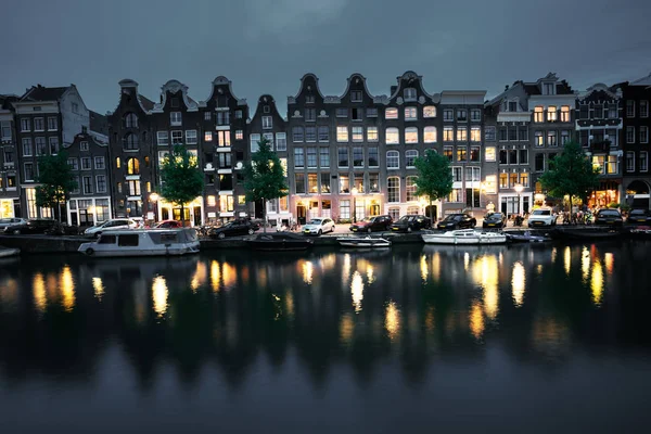 Нічний погляд з Амстердама, Голландія — стокове фото