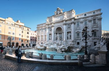 Trevi Çeşmesi, Roma